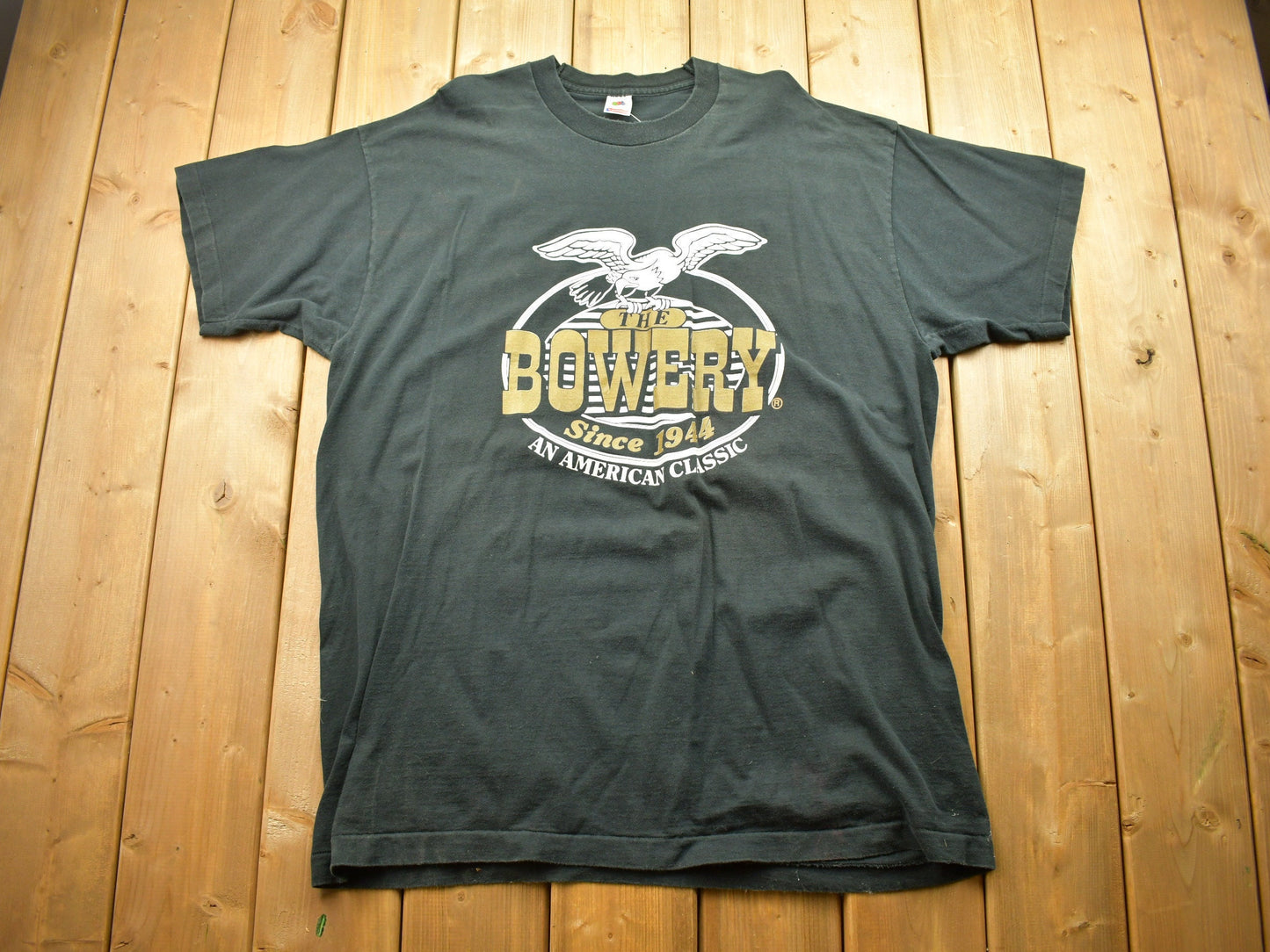 Vintage 1990s The Bowery An American Classic Eagle T-Shirt / Animal Tee / Made In USA / American Vintage / Made In USA / 3XL