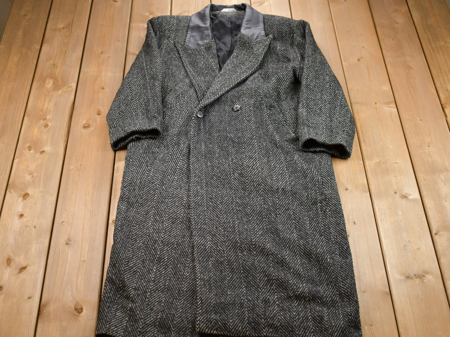 Vintage 1990s 100% Wool Jacket / Wool Jacket  / Vintage 90s Jacket / Outdoor / Winter / Cozy Trench Coat / Made In Canada