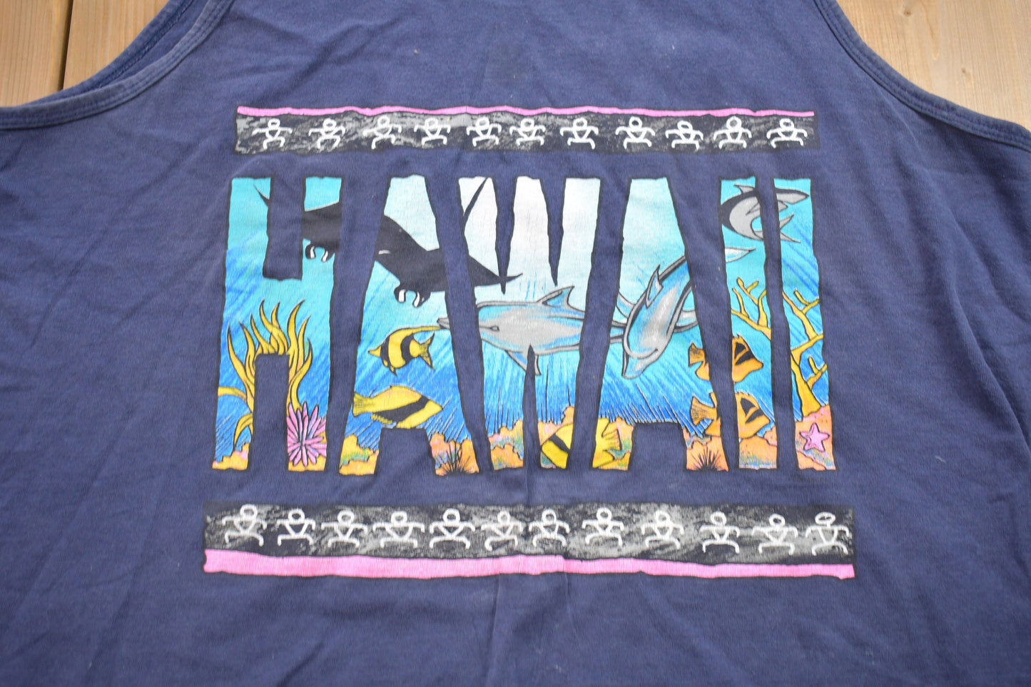 Vintage 1980s Hawaii Graphic Tank Top / Graphic Tank / Streetwear / Retro Style / Single Stitch / Made In USA / Anvil Tank