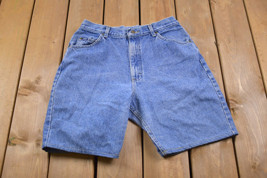 Vintage 1990s Lee Blue Denim Jean Shorts / Made in USA / 90s Shorts / Streetwear Fashion / Light Wash / Vintage Jeans/ Jorts