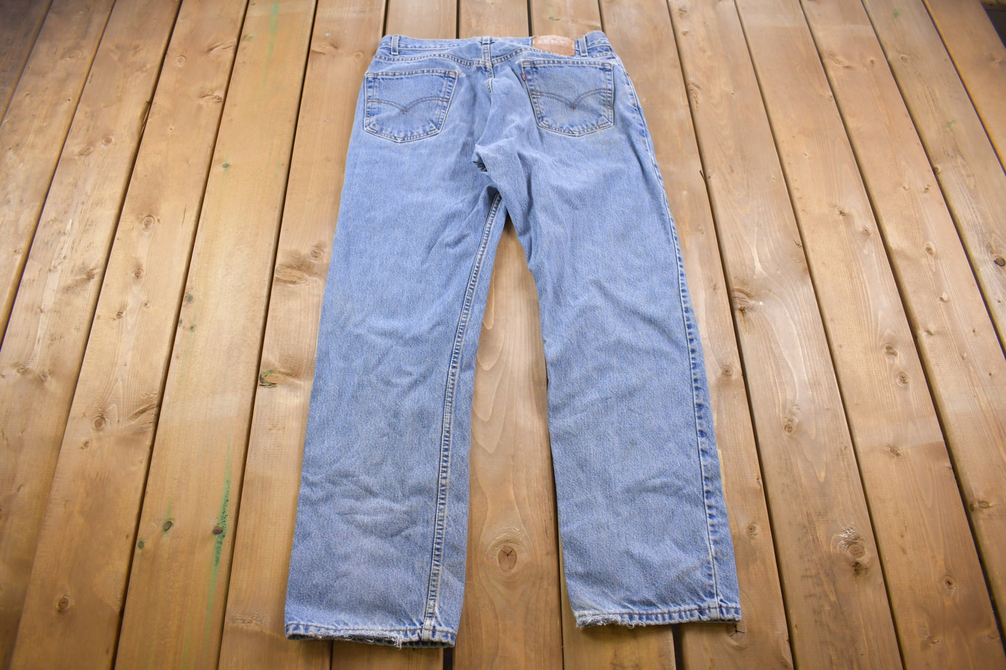 Vintage 1990s 505 Levi's Red Tab Jeans Size 35 x 30 / 90s Denim / Fixable Hole / Streetwear Fashion / Vintage Denim / Vintage Levi's