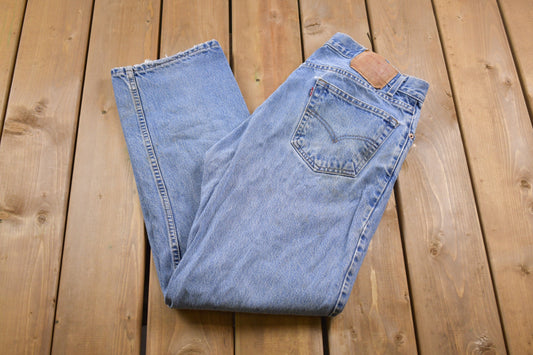 Vintage 1990s 505 Levi's Red Tab Jeans Size 35 x 30 / 90s Denim / Fixable Hole / Streetwear Fashion / Vintage Denim / Vintage Levi's