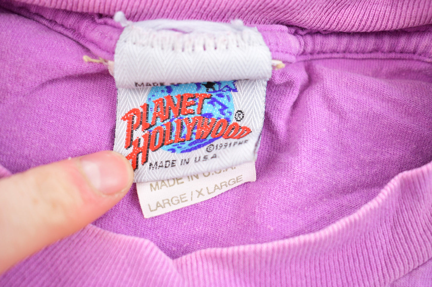 Vintage 1990s Planet Hollywood Phoenix Graphic T-Shirt / Graphic / 80s / 90s / Streetwear / Retro Style / Planet Hollywood / Made In USA