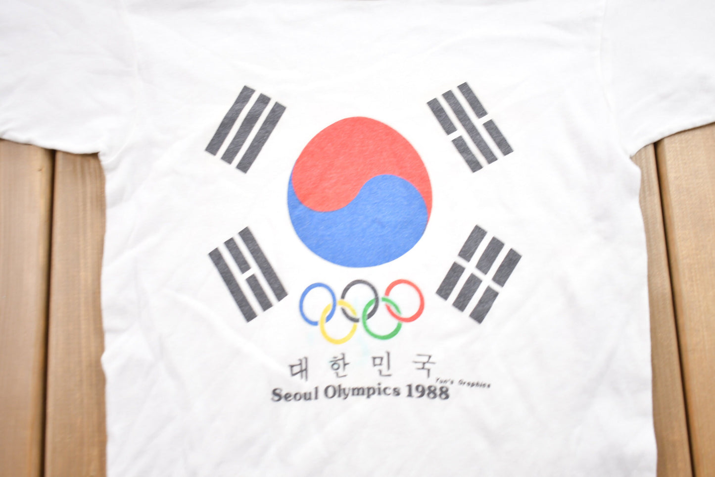 Vintage 1988 Seoul Olympics Graphic Ringer T-Shirt / Graphic / 80s / 90s / Streetwear / Retro Style / Ringer Tee / South Korea / Made In USA