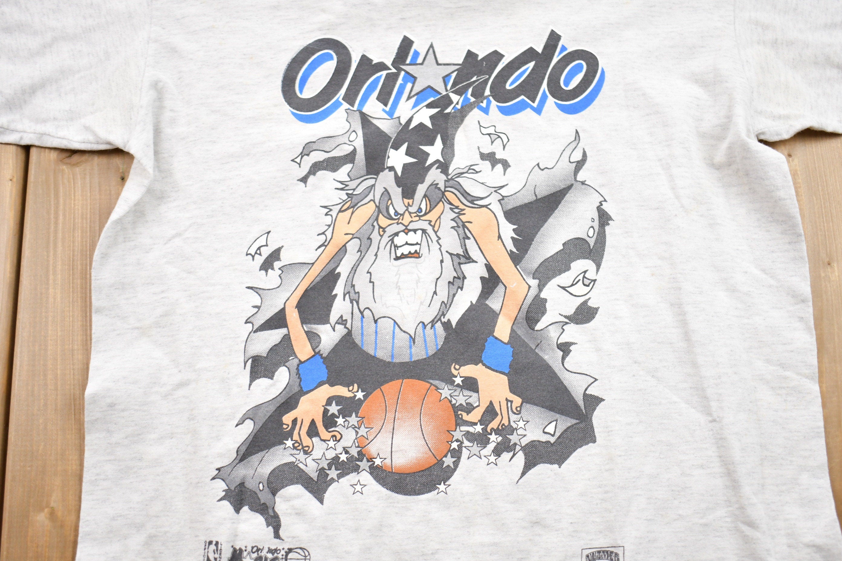 Vintage 1990s Orlando Magic Graphic T-Shirt