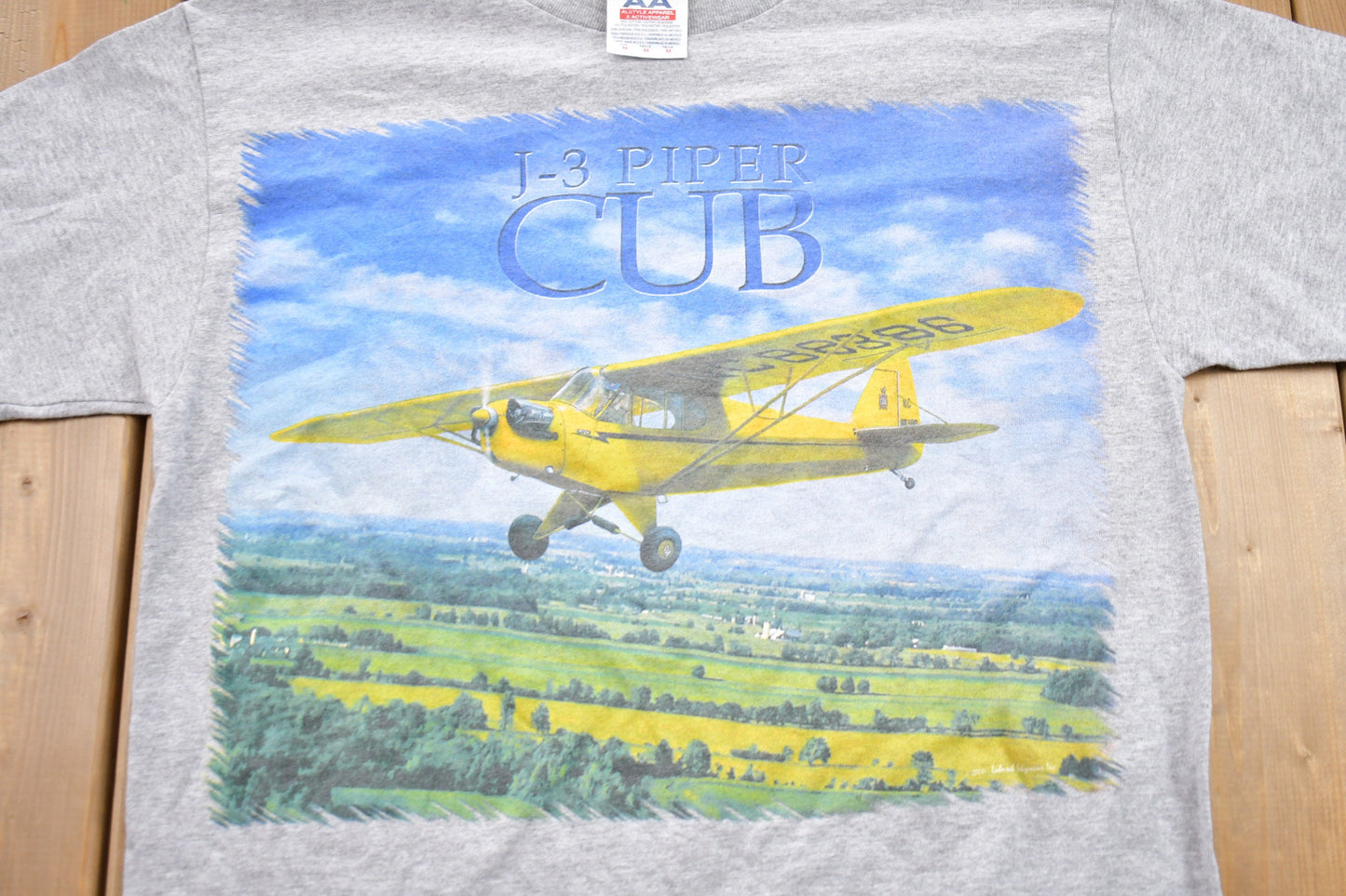 Vintage 1990s J3 Piper Cub Airplane Graphic T-Shirt / Graphic / 80s / 90s / Streetwear / Retro Style / Plane Graphic / Made In USA