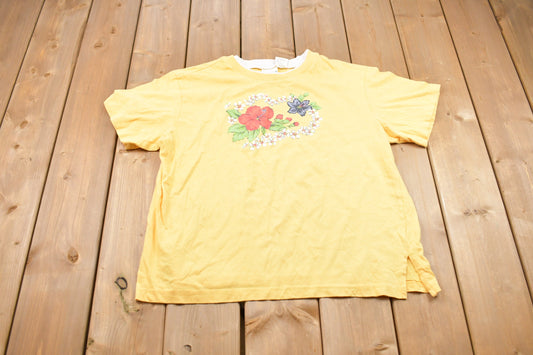 Vintage 1990s Floral Graphic T-Shirt / Streetwear / Retro Style / Single Stitch / Made In USA / 90s Graphic Tee