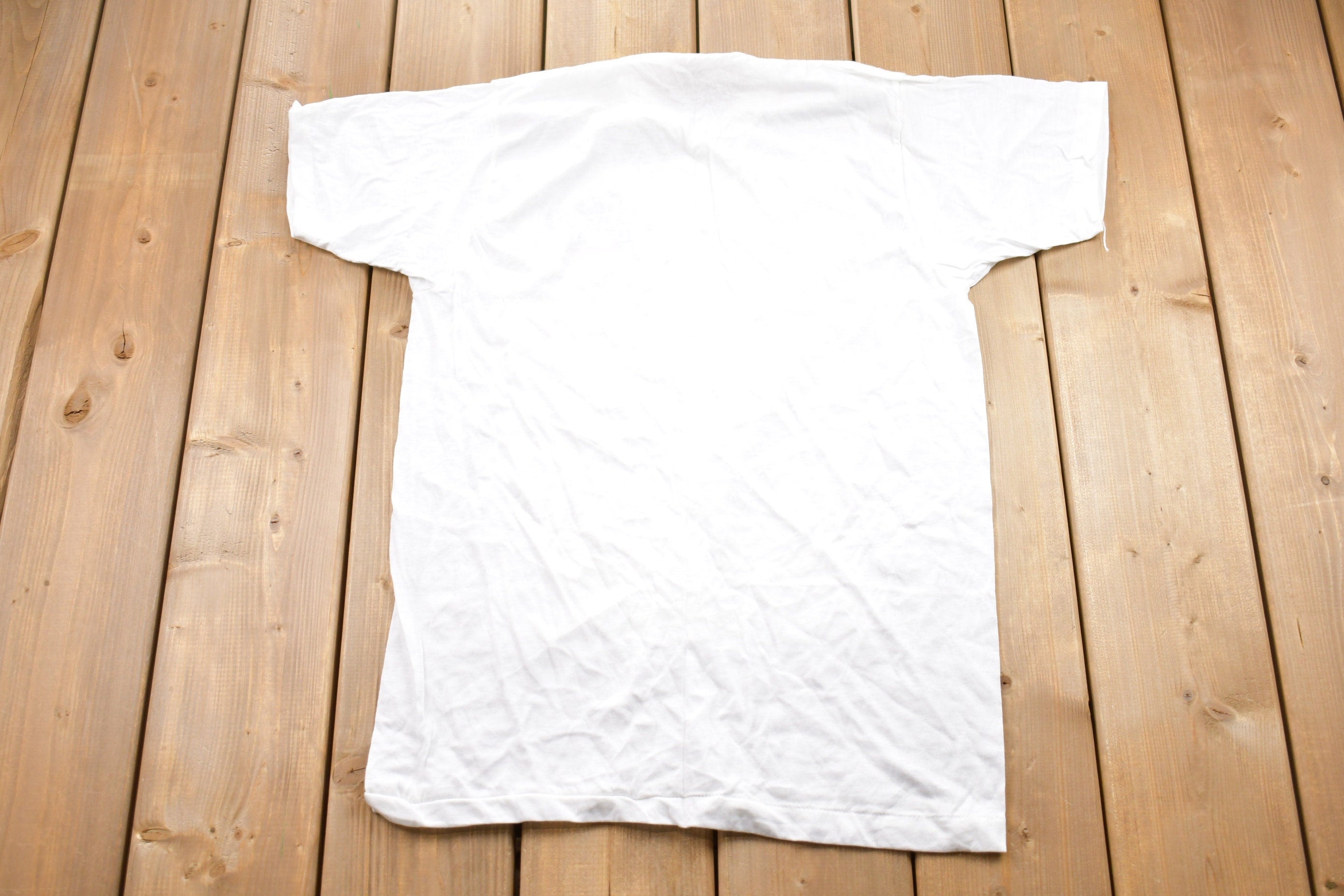 Vintage 1980s It's A Good Deal Graphic T-Shirt