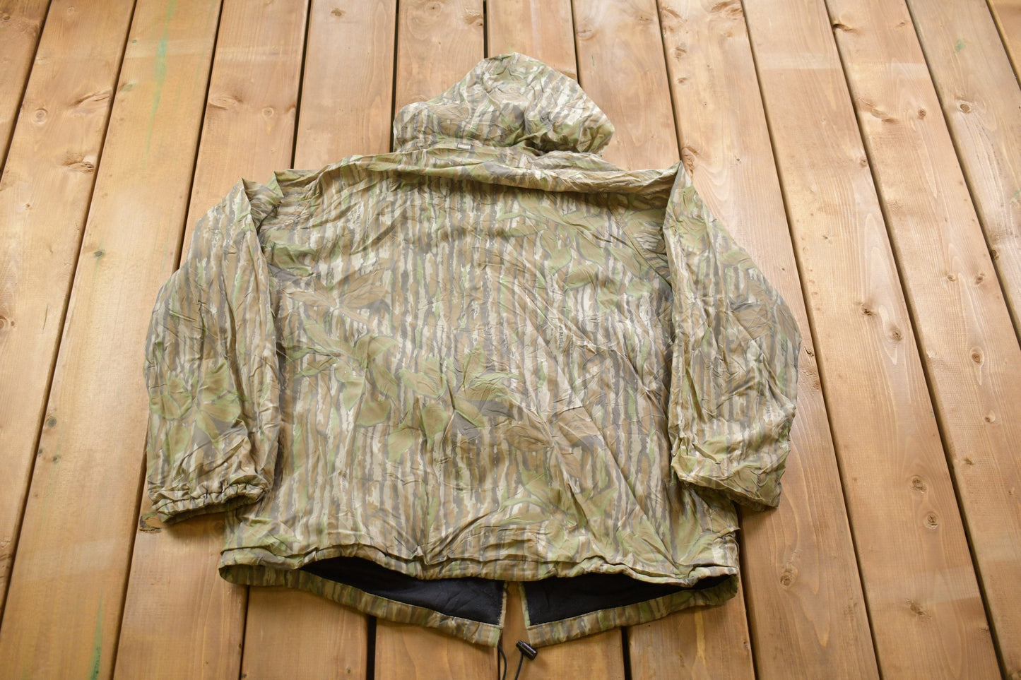 Vintage 1980s Realtree Camo Zip Up Windbreaker Jacket / Bark Camo / Athletic Spring Summer Sportswear / Streetwear / Athleisure