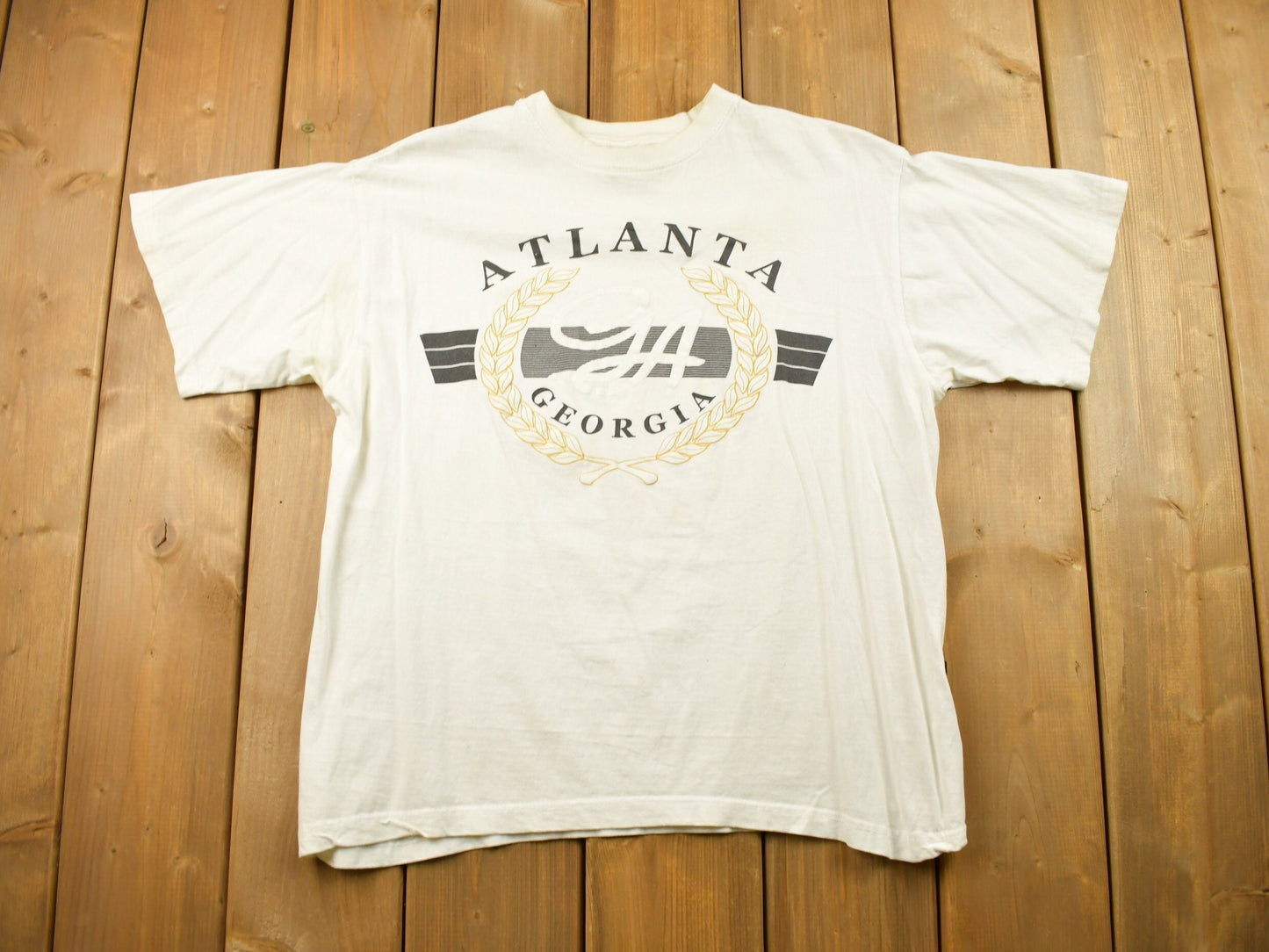 Vintage 1990s Atlanta Georgia Souvenir T Shirt / Graphic Tee / Vintage Atlanta / Streetwear Fashion / 1990s Atlanta T Shirt