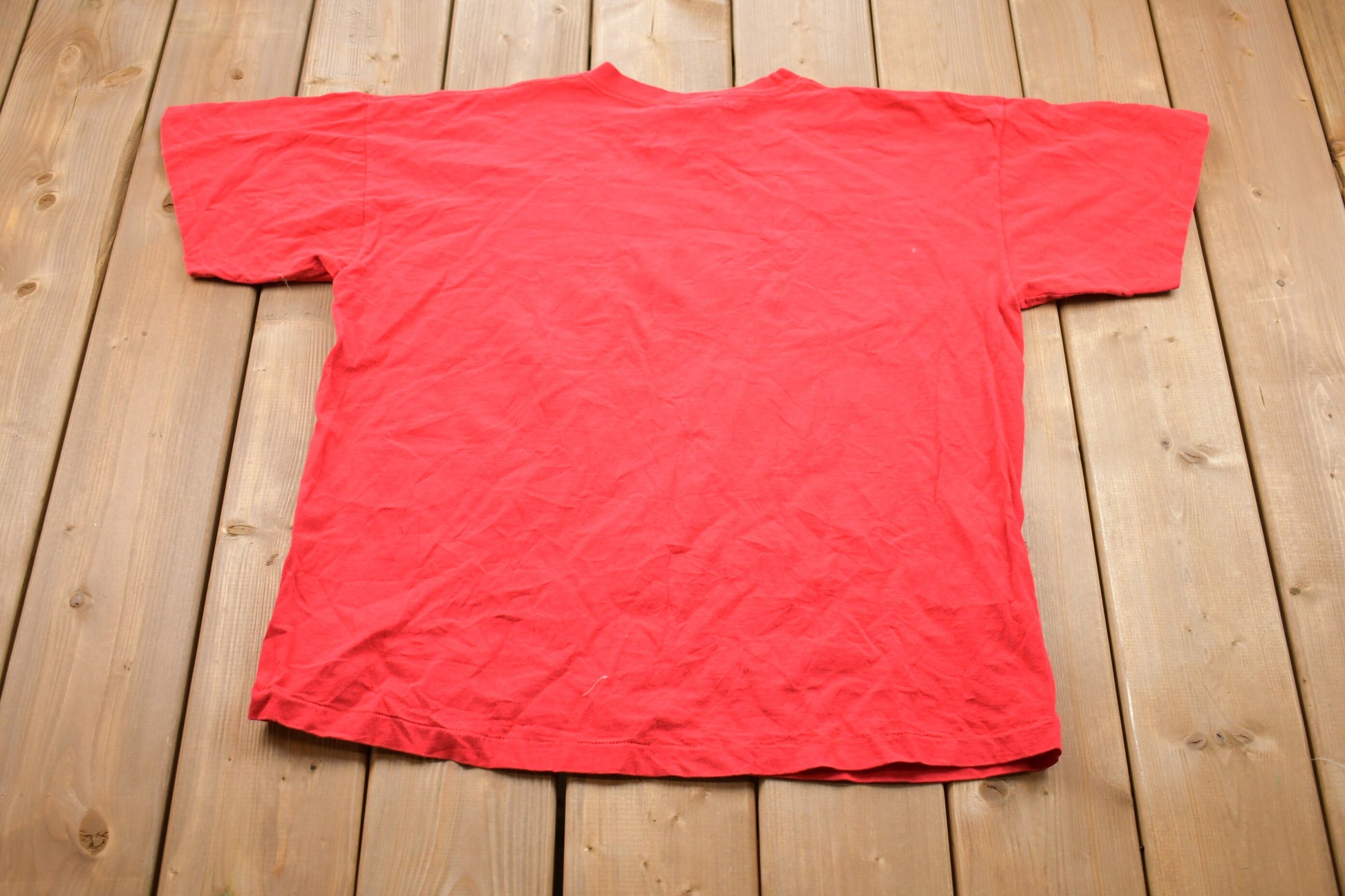 Vintage 1990s Detroit Red Wings NHL Graphic T-Shirt