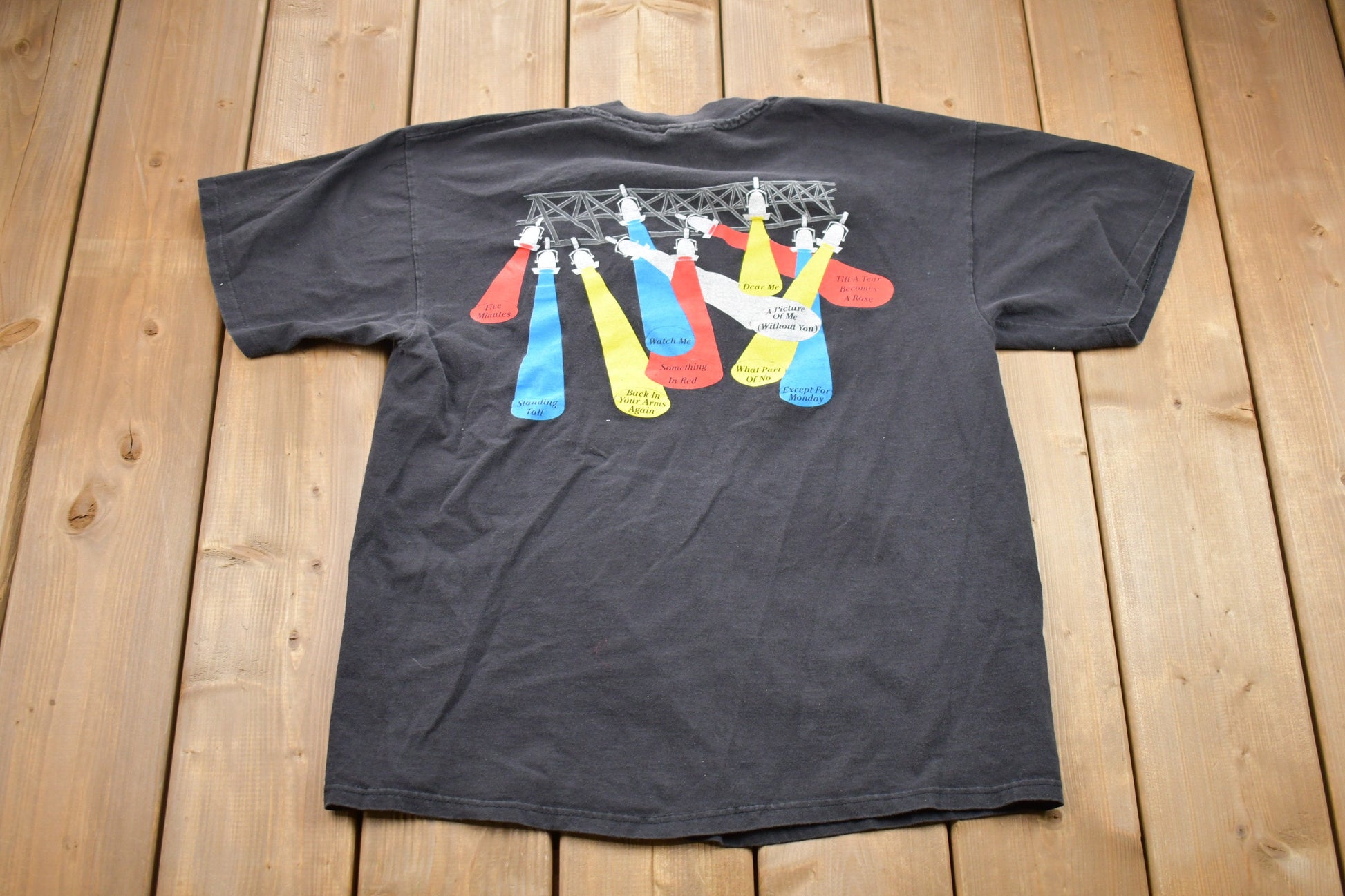 Vintage 1990s Lorrie Graphic T-Shirt Streetwear