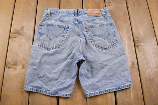 Vintage 1990s Levi's 505 Red Tab Jean Shorts 30 x 8 / 90s Shorts / Streetwear Fashion / Bottoms / Light Wash / Vintage Jeans/ Jorts