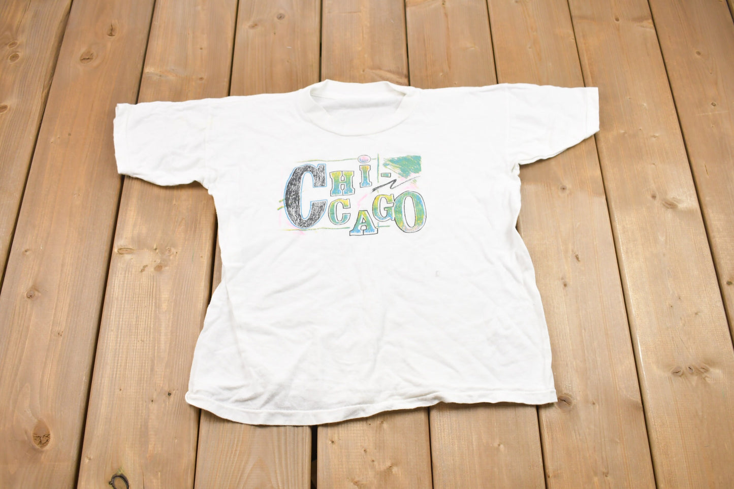 Vintage 1990s Chicago T-Shirt / Souvenir T Shirt / Streetwear / Made In USA / Vacation Tee / Travel & Tourism