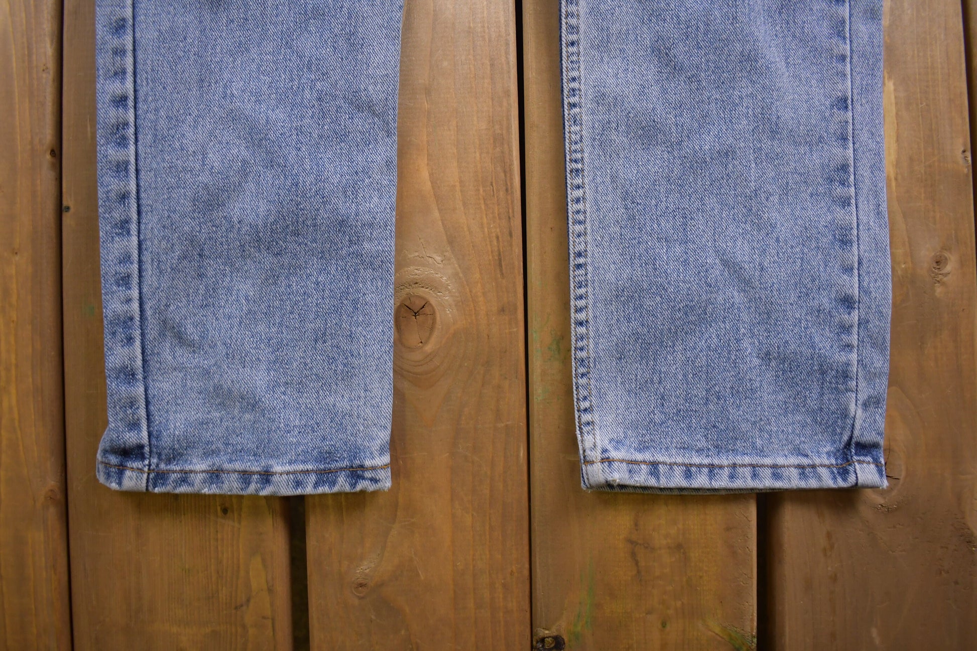 Vintage 1990s Levi's Red Tab Jeans Size 28 x 28