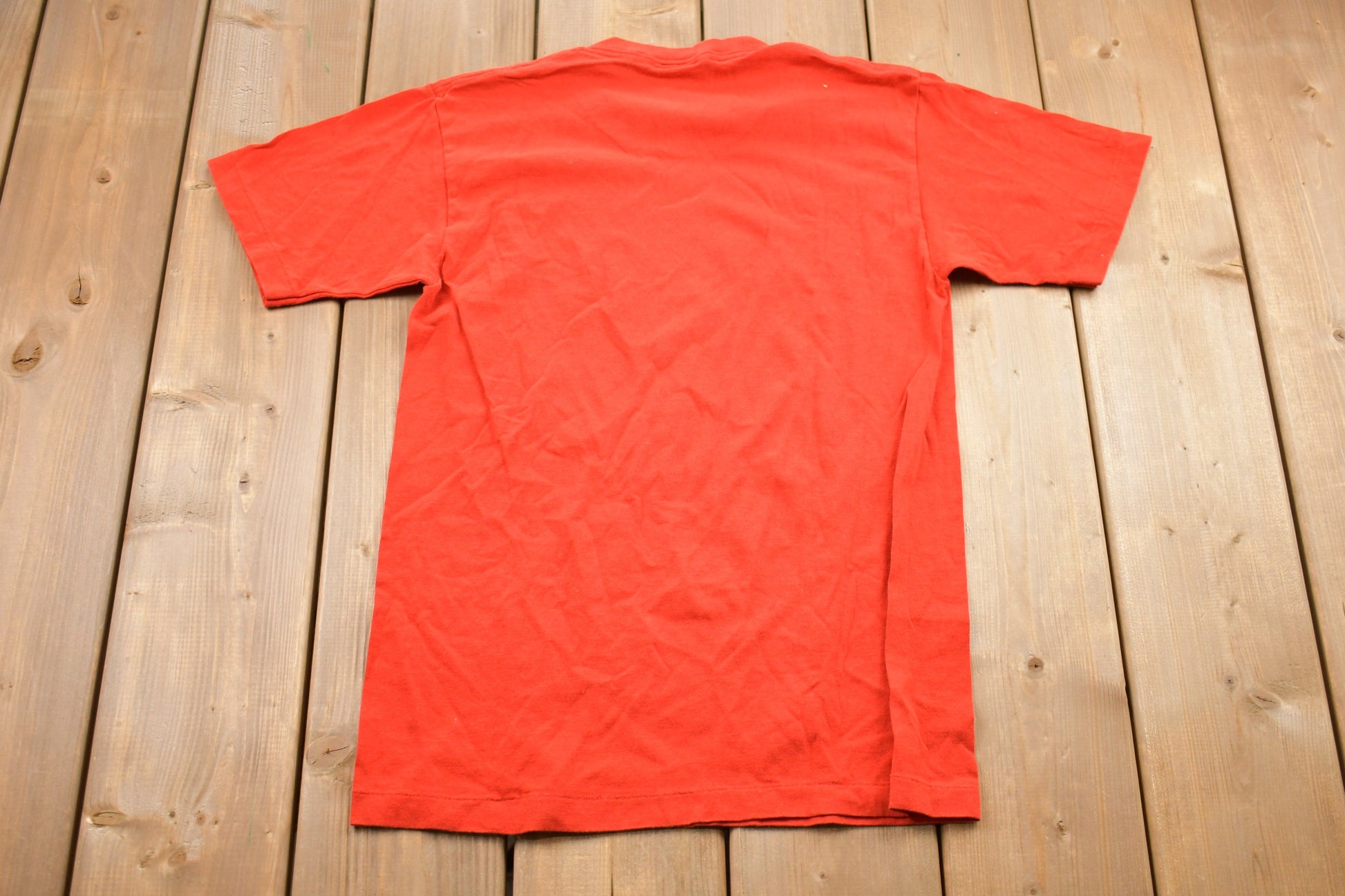 Vintage 1980s Deer Trail Lodge Canada Graphic T-Shirt