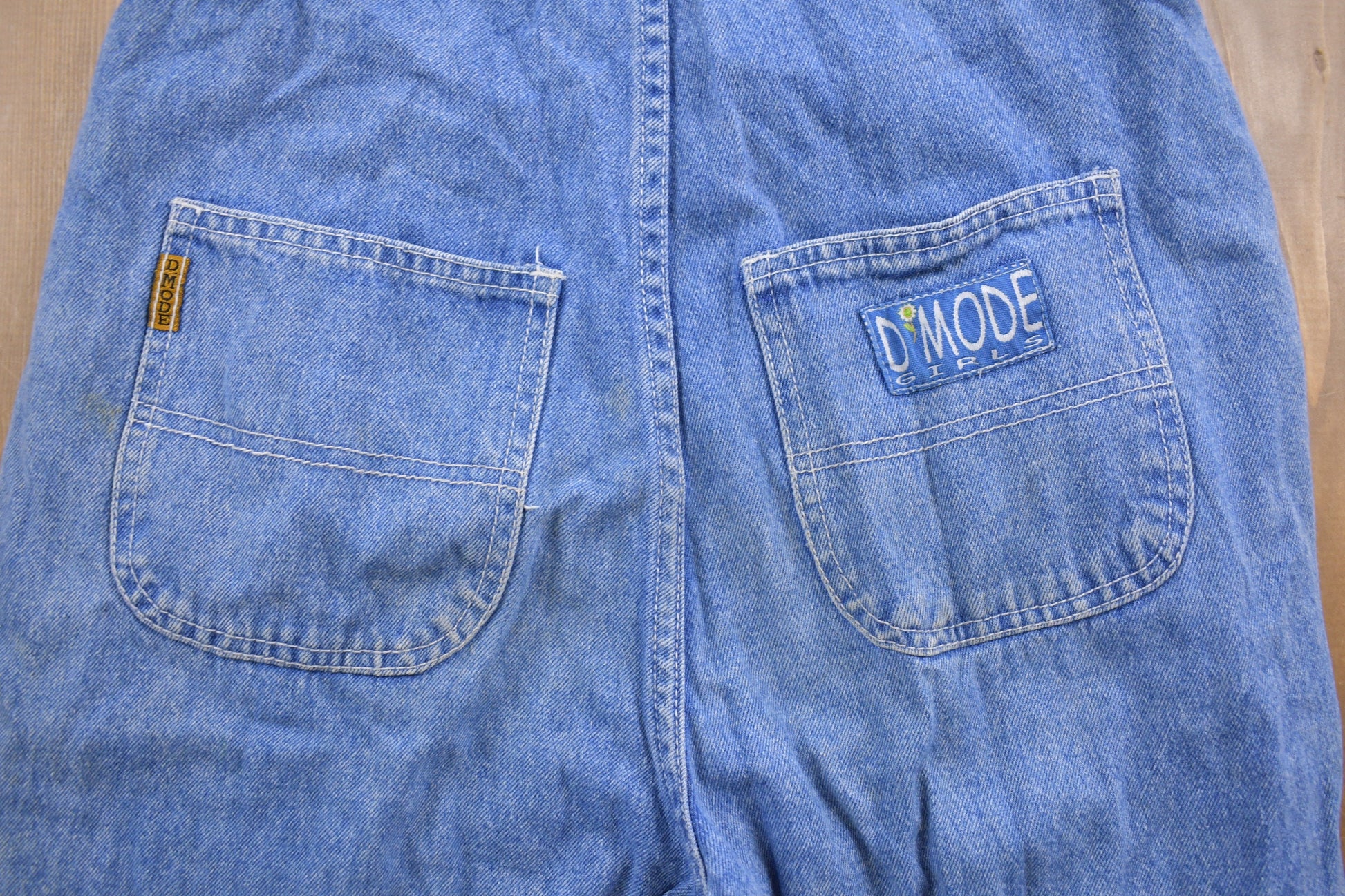 Vintage 1990s D'Mode Girls Cute Pig Denim Jean Overalls Size 30 Waist 24 Inch Inseam