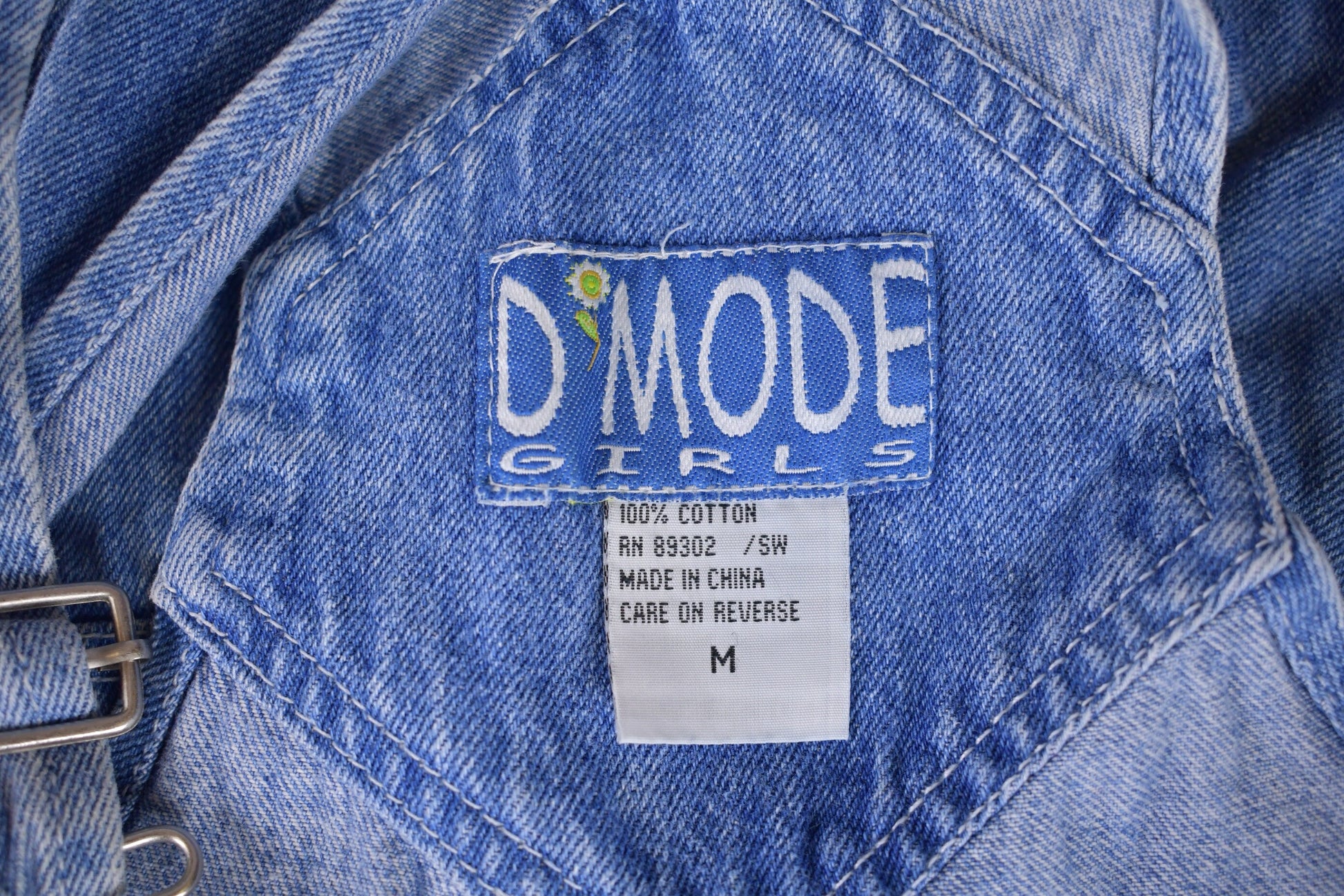 Vintage 1990s D'Mode Girls Cute Pig Denim Jean Overalls Size 30 Waist 24 Inch Inseam