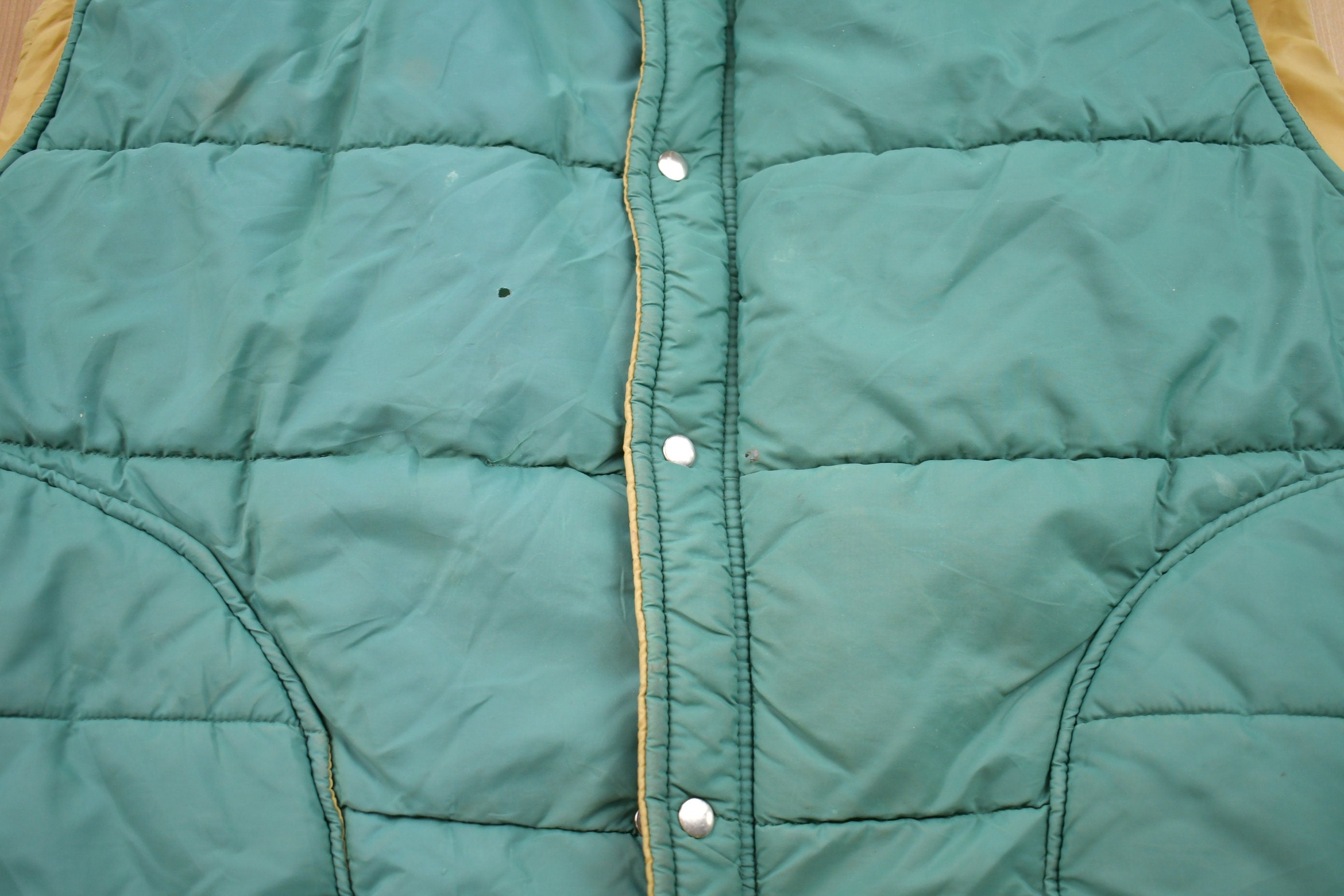 Vintage 1970s Alleson Zip Up Puffer Vest
