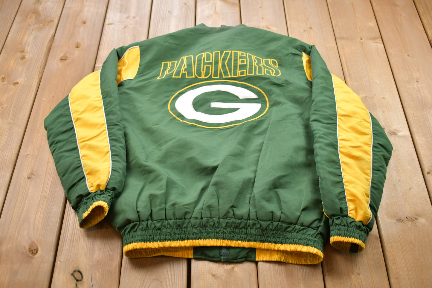 Vintage 1990s Green Bay Packers Embroidered Windbreaker Jacket / Team Logo / Athletic Spring Summer Sportswear / Streetwear / Athleisure