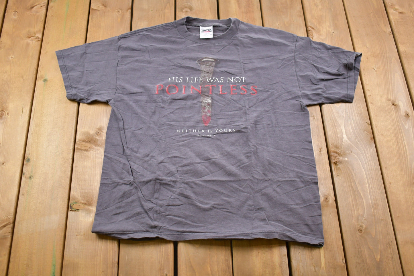 Vintage 1993 Jesus Life Not Pointless Knife Graphic T-Shirt