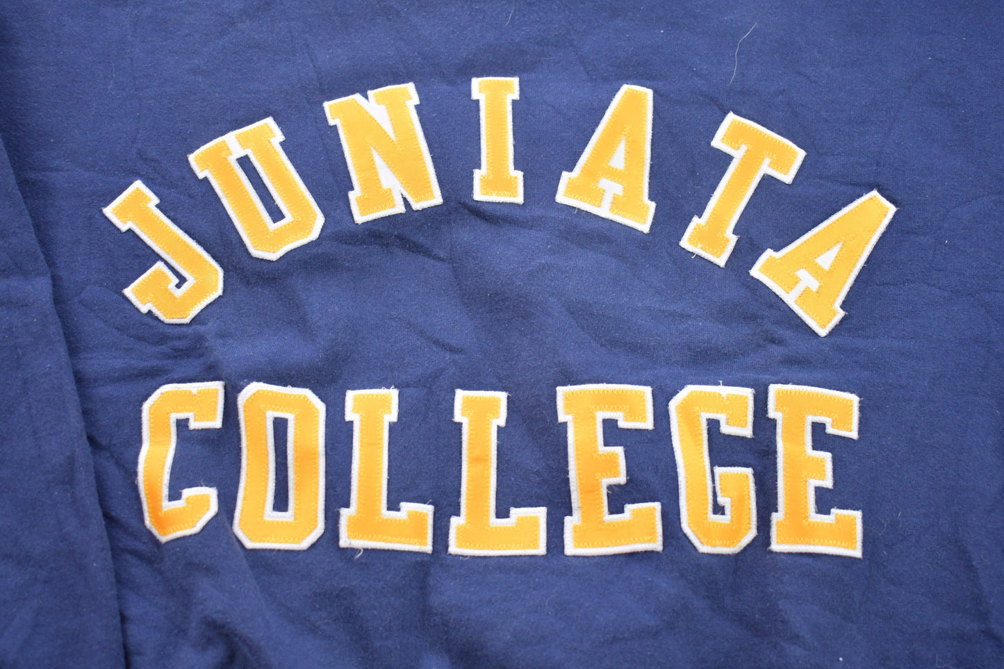 Vintage 1990s Juniata College Crewneck Sweatshirt / 90s Crewneck / Souvenir / Athleisure / Streetwear / Travel And Tourism / Made In USA