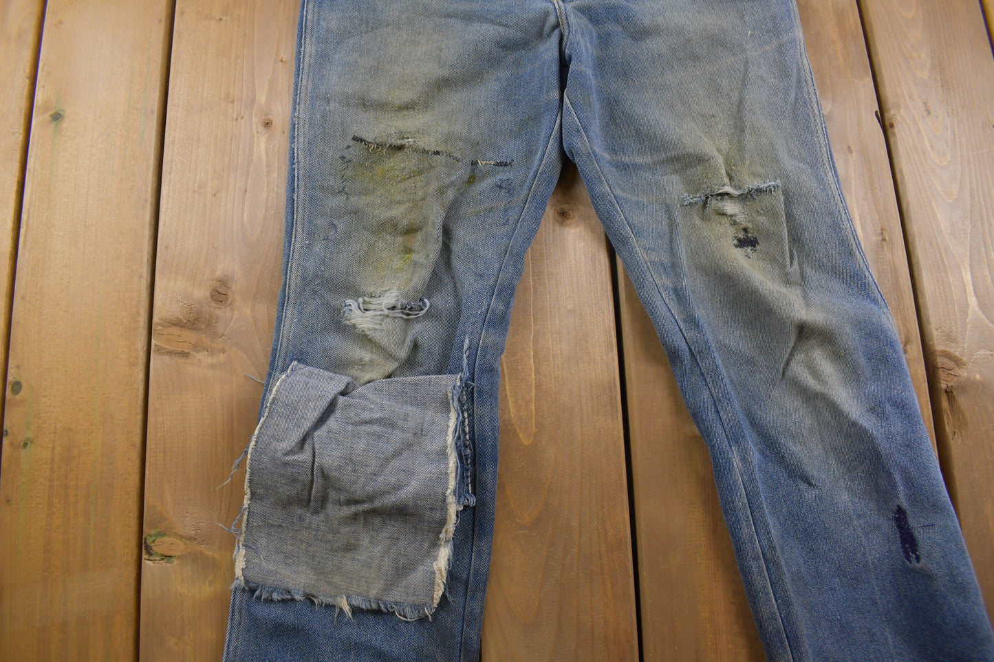 Vintage 1990's Lee Super Distressed Patched Blue Jeans 32 x 30 / Made in USA / American Vintage / Streetwear Fashion / Vintage Pants