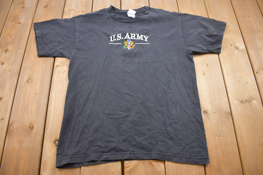 Vintage 1990s US Army Graphic T-Shirt / Streetwear / Retro Style / Made In USA / 90s Graphic Tee / United States of America Army