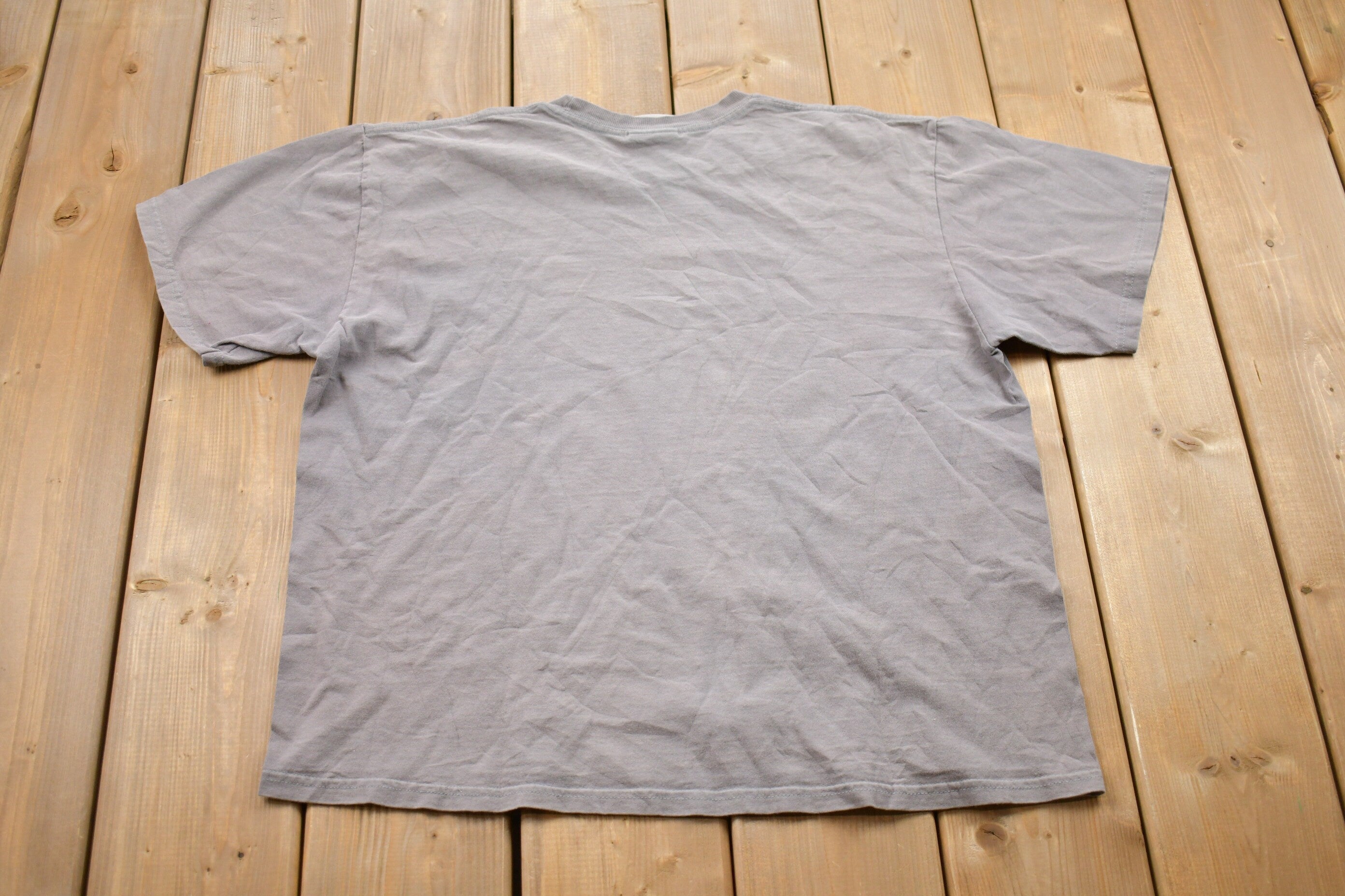 Vintage 1990s Nike Graphic T-Shirt