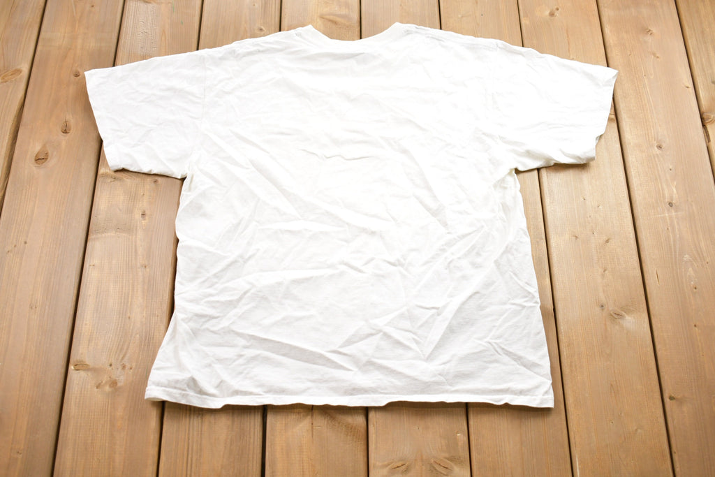 Vintage 1990s Nike Graphic T-Shirt