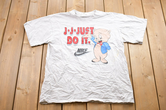 Vintage 1993 Nike Just Do It Looney Tunes Graphic T-Shirt / 90s Warner Bros / Streetwear / Vintage Athleisure / Brand and  Logo / 90's Nike