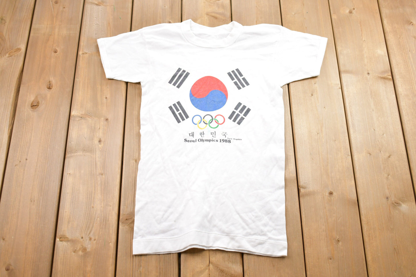 Vintage 1988 Seoul Olympics Graphic Ringer T-Shirt / Graphic / 80s / 90s / Streetwear / Retro Style / Ringer Tee / South Korea / Made In USA