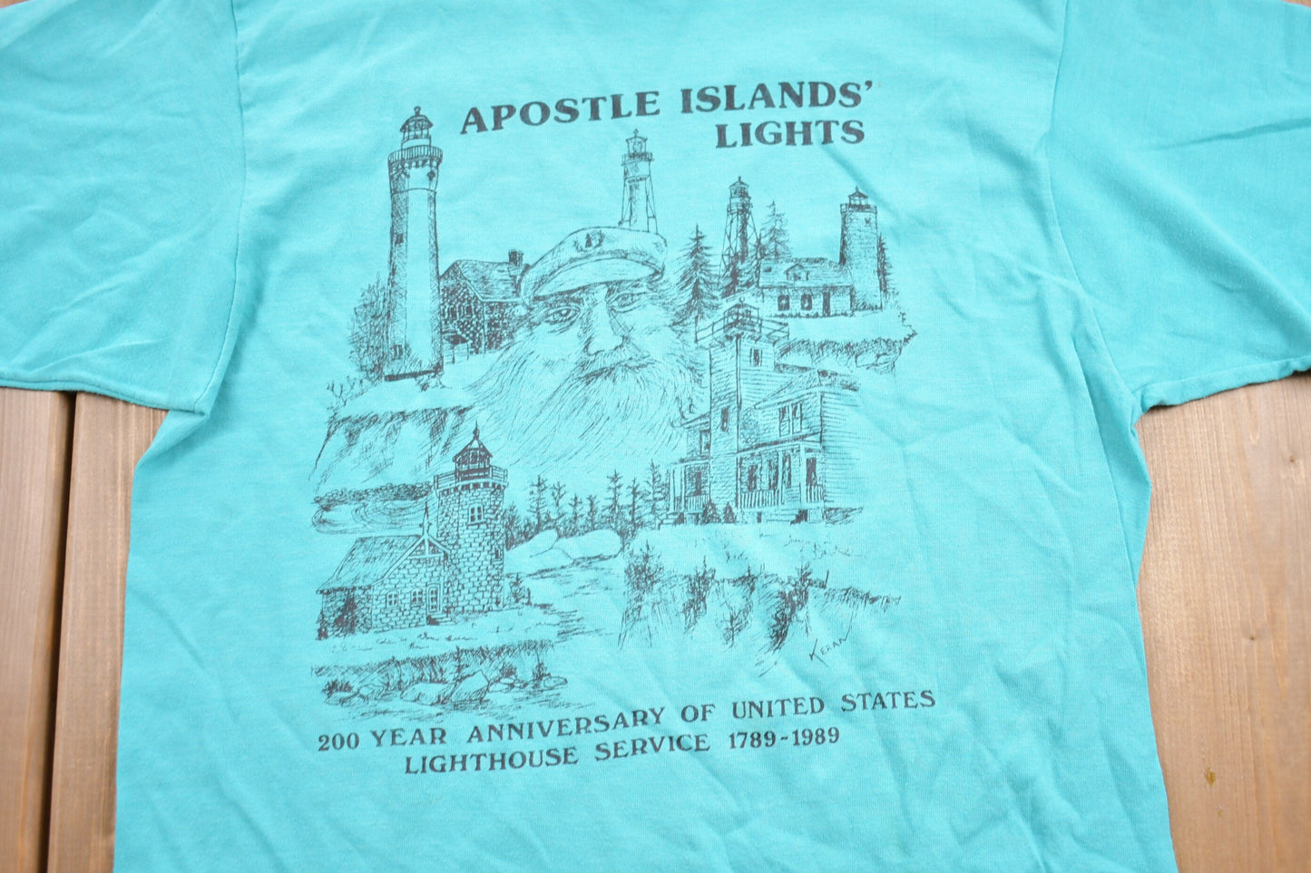 Vintage 1989 Apostle Island Lights Graphic T-Shirt / Graphic / 80s Graphic / Streetwear / Retro Style / Single Stitch / Made In USA