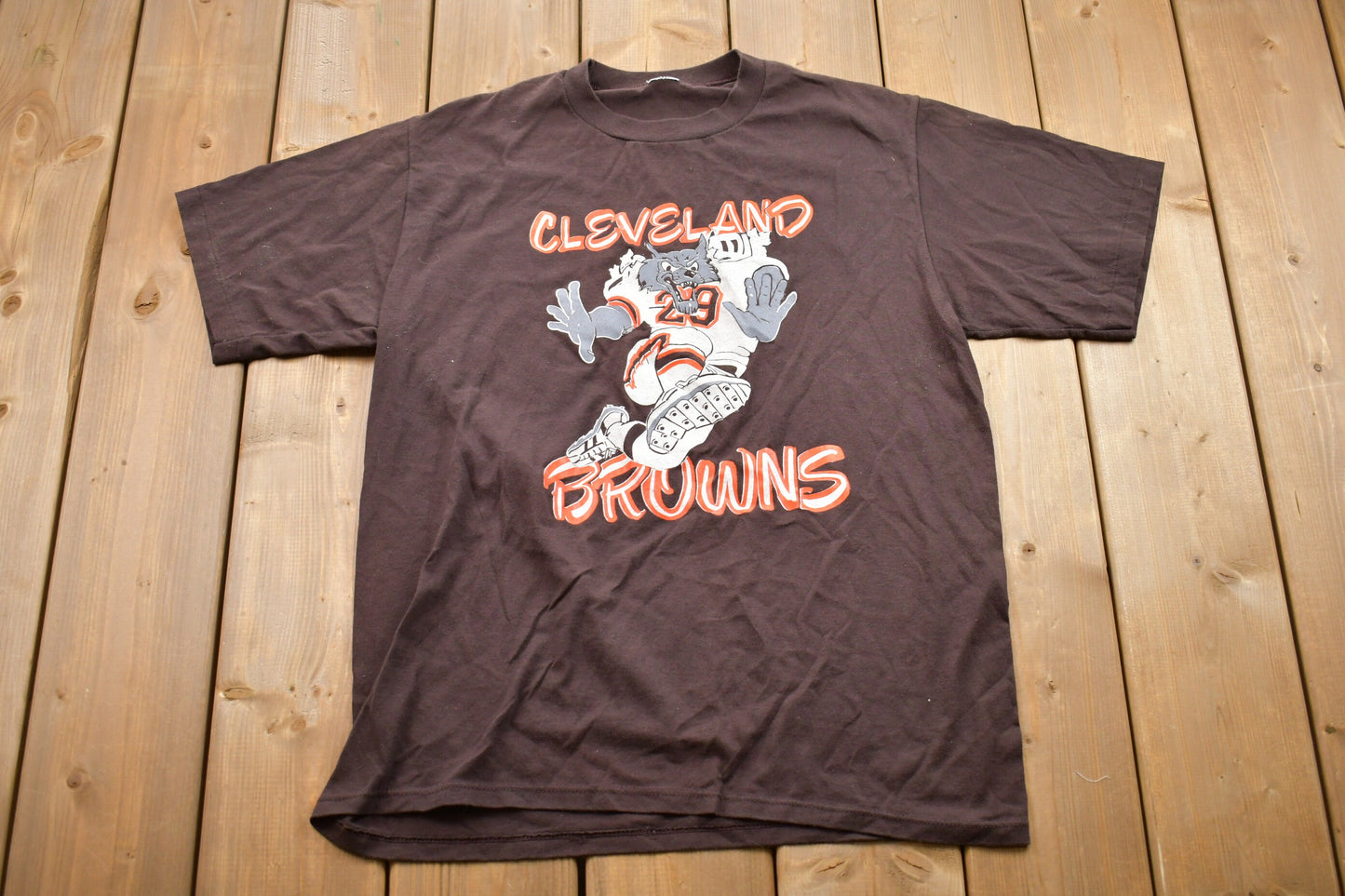 Vintage 1990s Cleveland Browns NFL Graphic T-Shirt / Graphic / 80s / 90s / Streetwear / Retro Style / Single Stitch / Made In USA