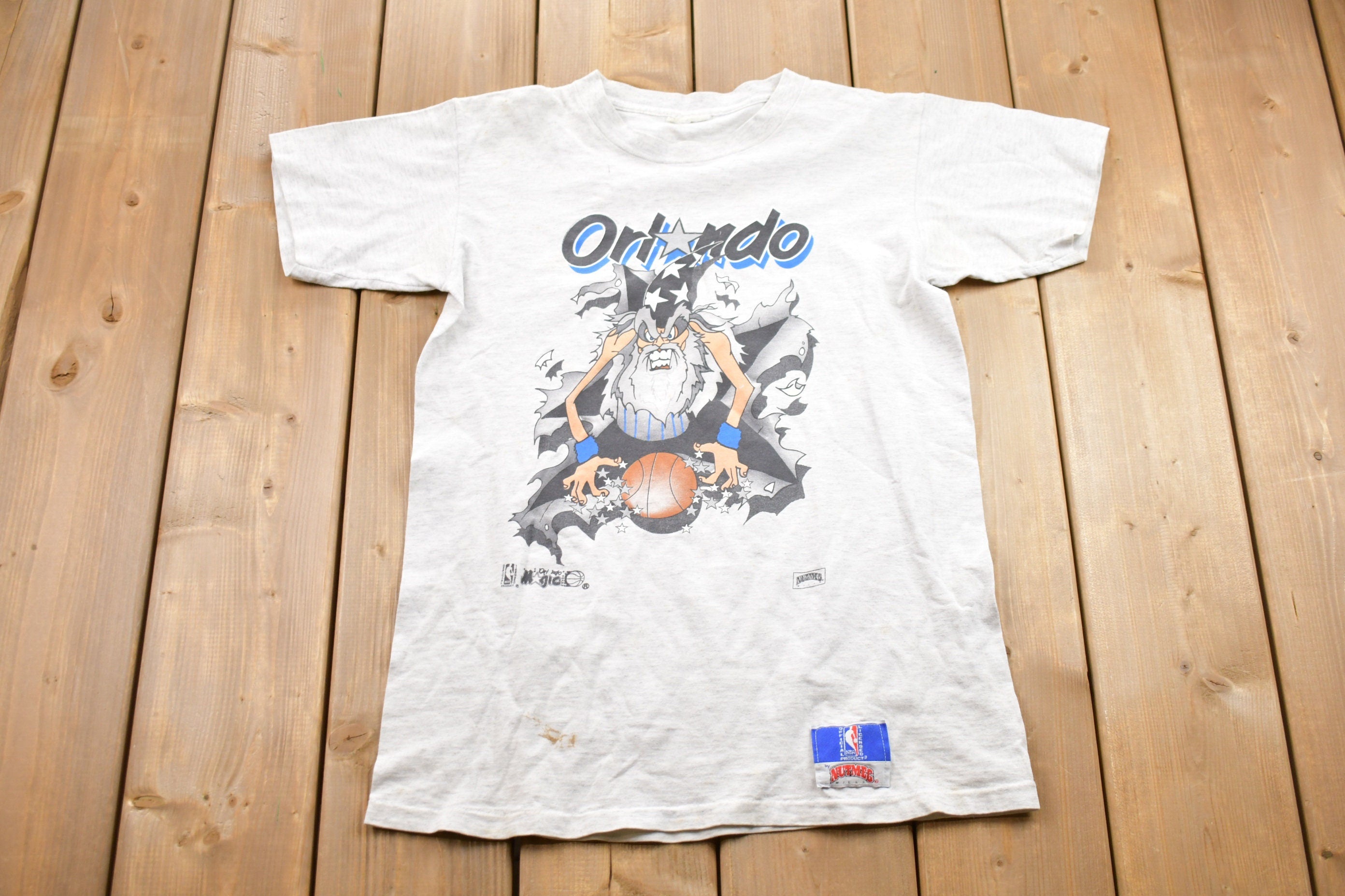 Vintage 1990s Orlando Magic Graphic T-Shirt