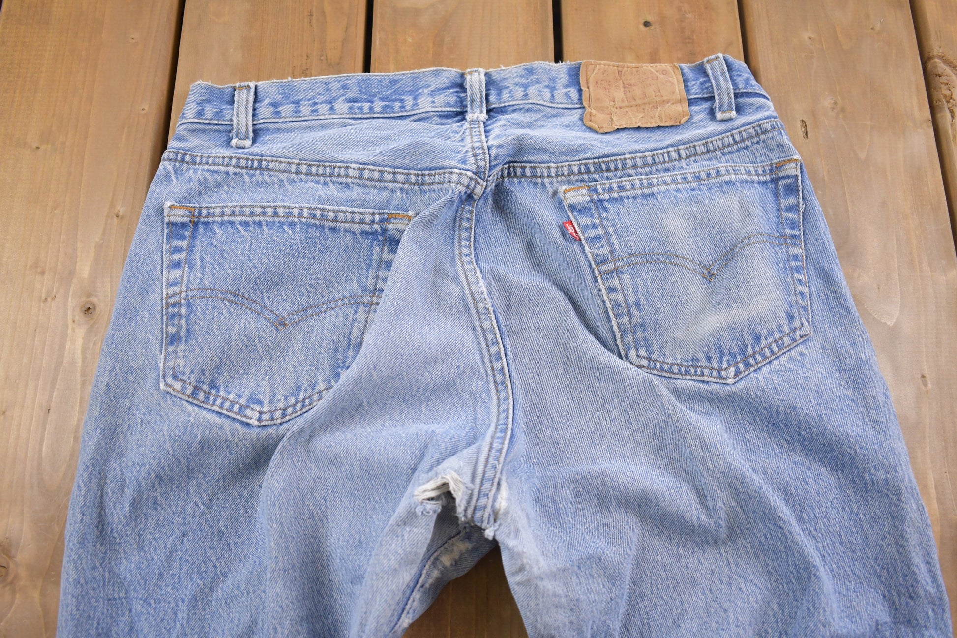 Vintage 1990s Levi's Red Tab Jeans Size 32 x 28