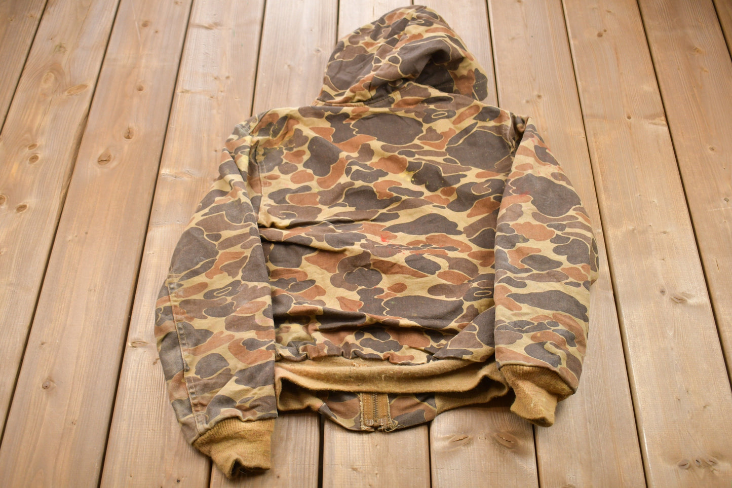 Vintage 1990s Youth Carhartt Camo Hooded Jacket / Workwear / Streetwear / Made In USA / 90s / Lined Jacket / Distressed Carhartt Union Made