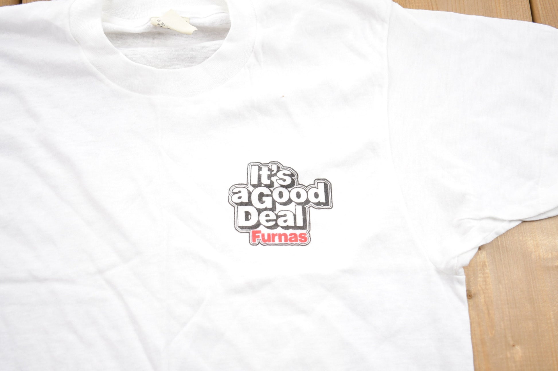 Vintage 1980s It's A Good Deal Graphic T-Shirt