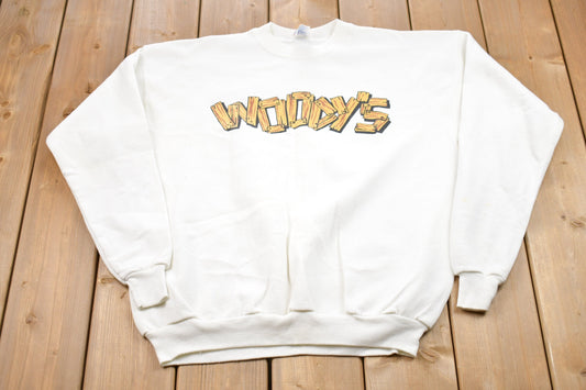 Vintage 1990s Woodys Resort Graphic Crewneck Sweatshirt / 90s Crewneck / Souvenir / Athleisure / Streetwear / Travel And Tourism