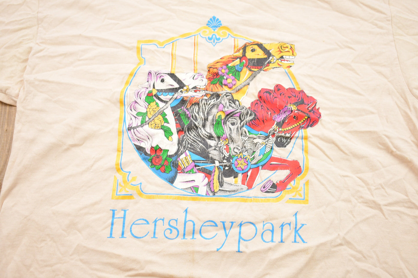 Vintage 1990s Hershey Park Graphic T-Shirt /  80s / 90s / Streetwear Fashion / Made In USA / Vacation Tee / Travel & Tourism