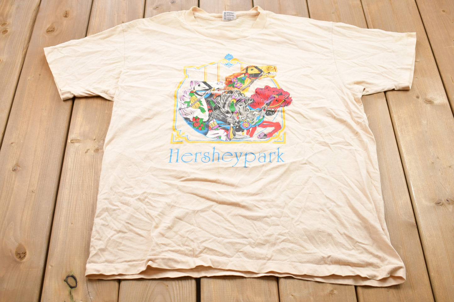 Vintage 1990s Hershey Park Graphic T-Shirt /  80s / 90s / Streetwear Fashion / Made In USA / Vacation Tee / Travel & Tourism