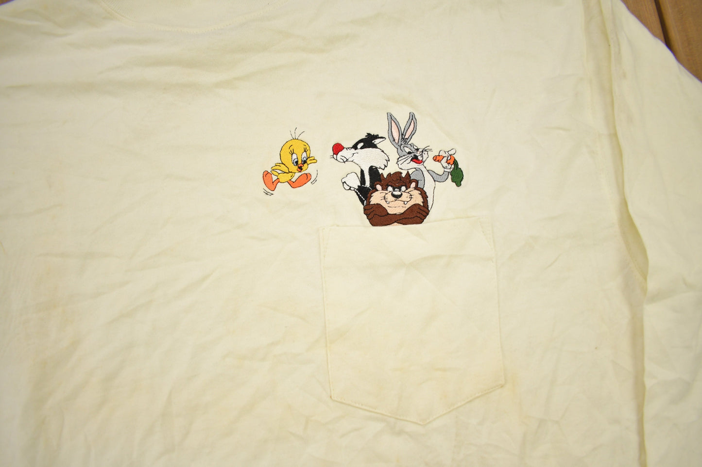 Vintage 1990s Looney Tunes Embroidered Mock Neck Pocket Shirt / Vintage Sweatshirt / Warner Bros / Cartoon Sweater / Cartoon