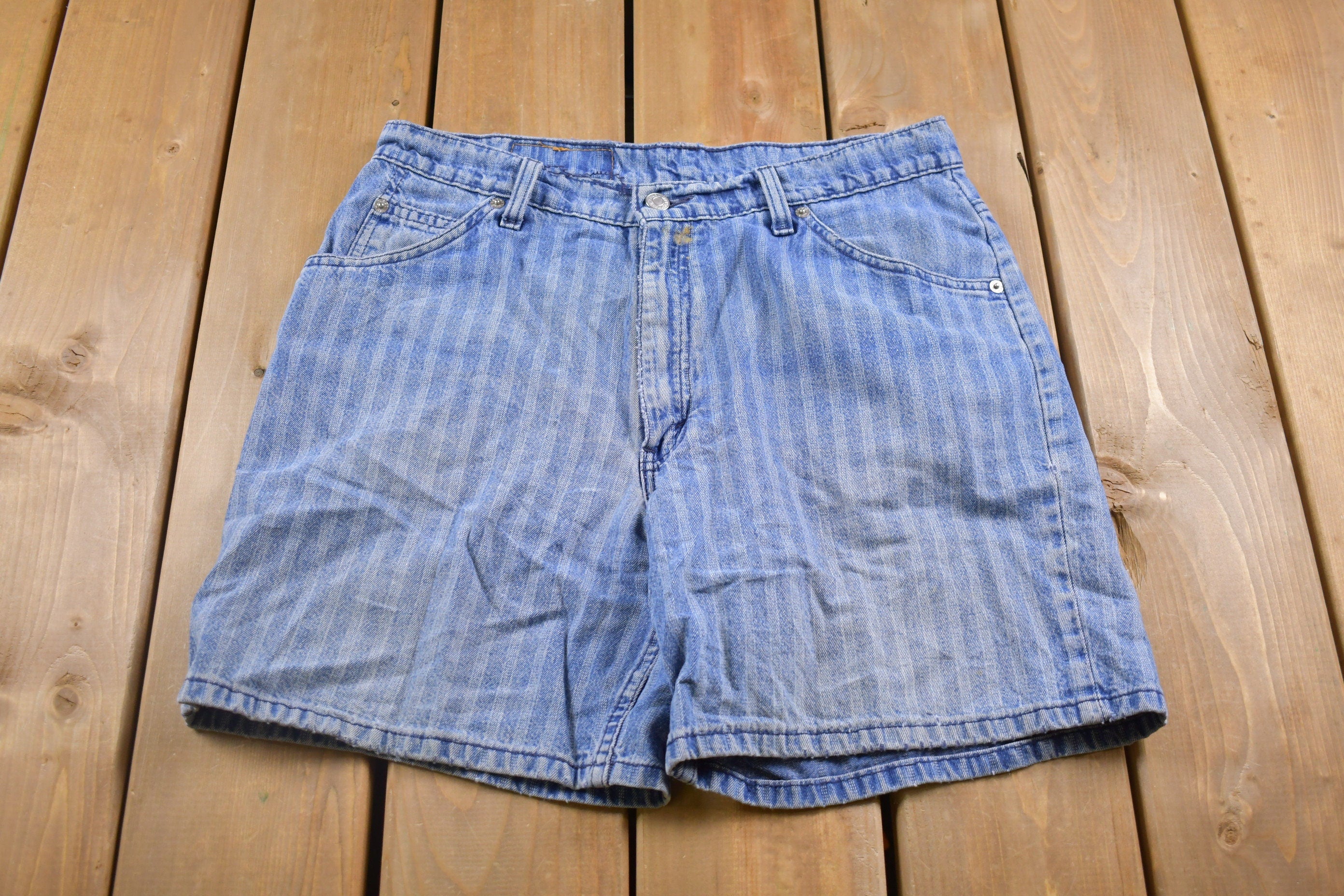 Vintage 1990s Levi's Striped Orange Tab Jean Shorts 32 x 6