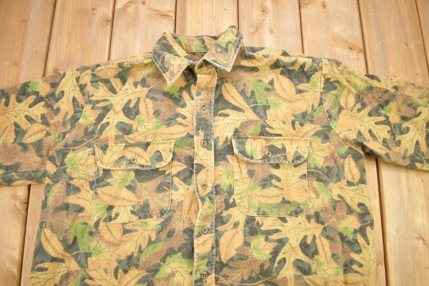 Vintage 1980s Kelly Cooper Tru-Leaf Camouflage Button Up Shirt / Made In USA / 90s Button Up / Outdoorsman / Hunting Shirt / Heavyweight