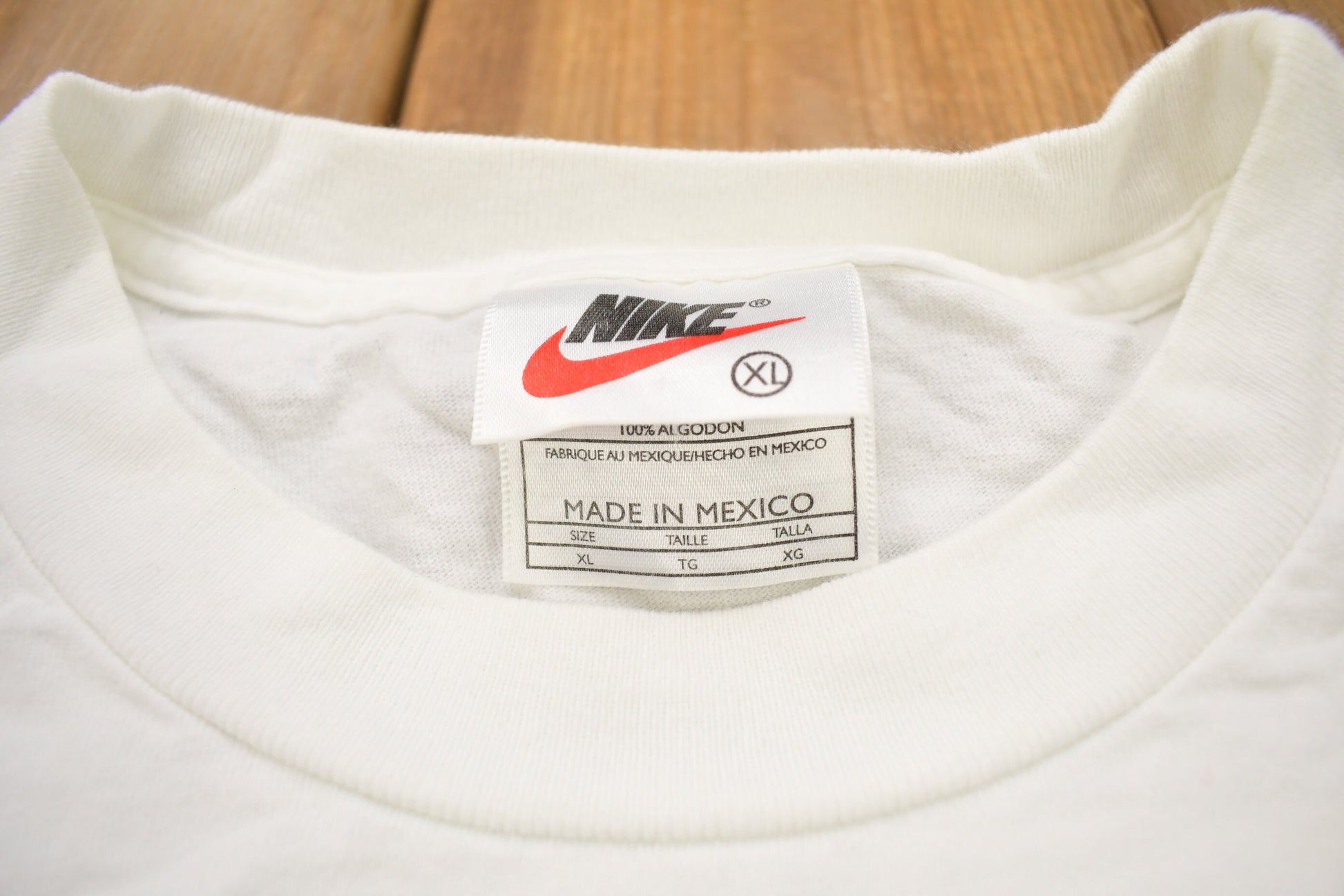 Vintage 1990s Nike Graphic T-Shirt