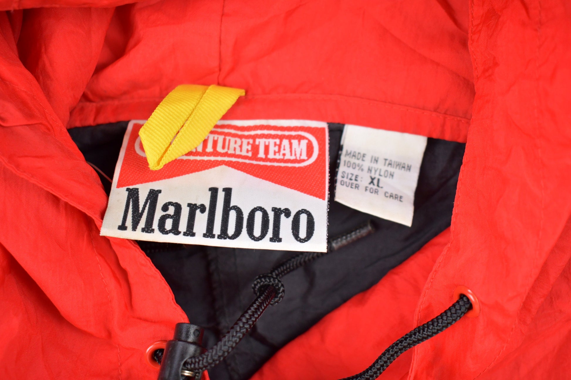 Vintage 1980s Marlboro Adventure Team Full Zip Windbreaker Jacket