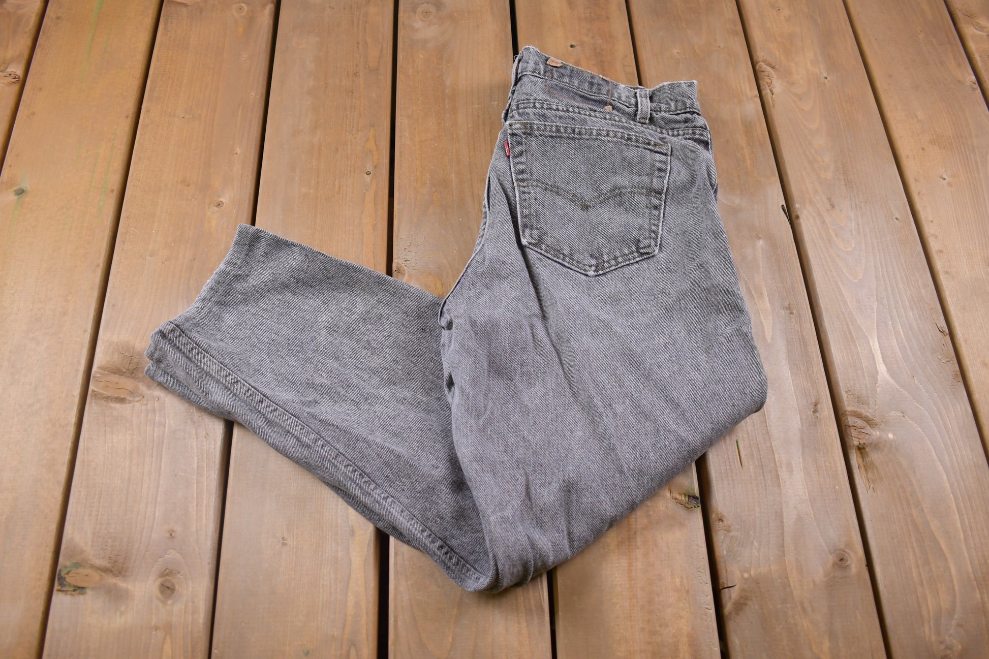 Vintage 1990s Levi's Red Grey Tab Jeans Size 34 x 26