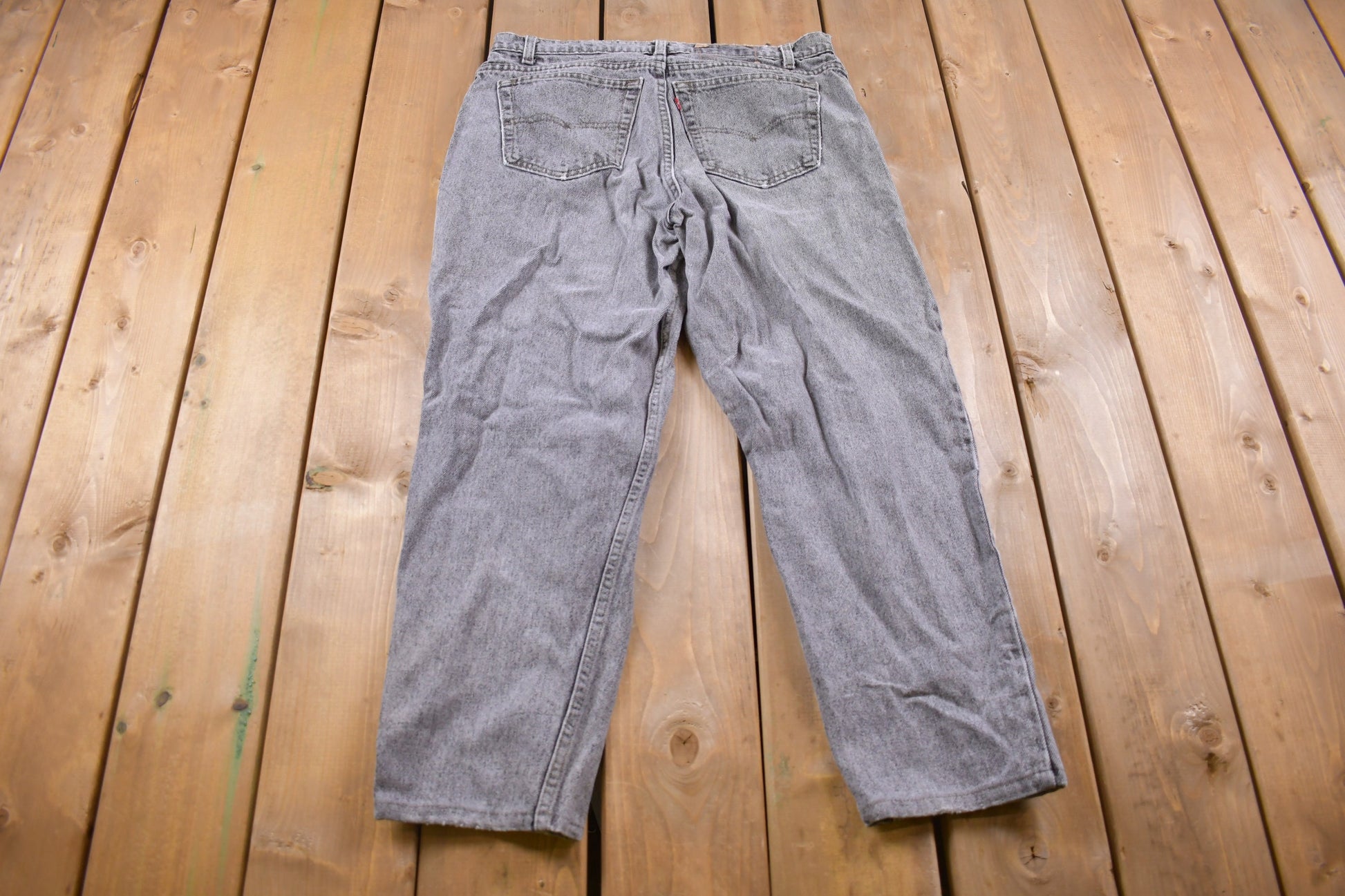 Vintage 1990s Levi's Red Grey Tab Jeans Size 34 x 26