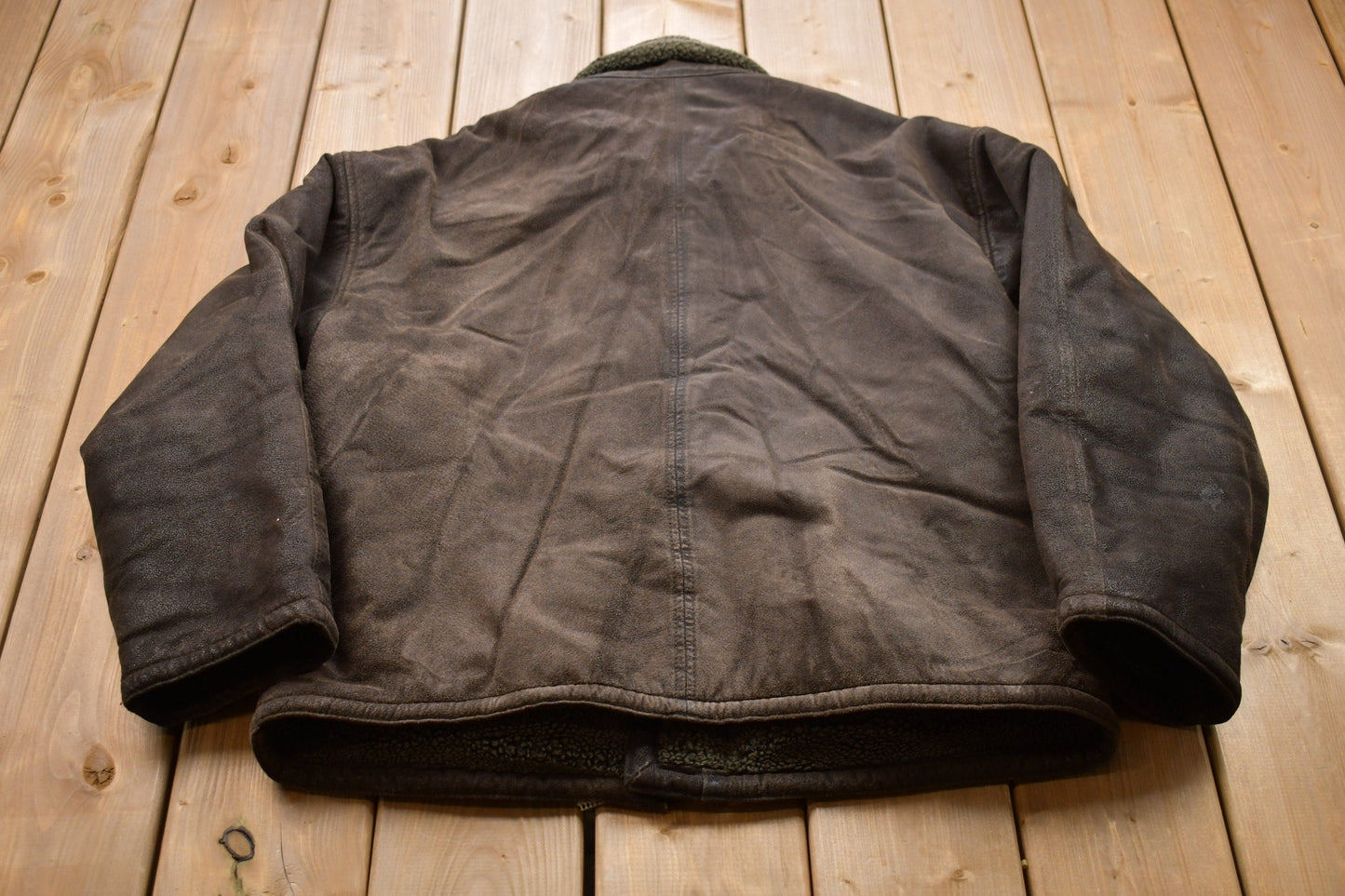 Vintage 1990s Field Gear Suede Leather Jacket / Fall Outerwear / Leather Coat / Winter Outerwear / Streetwear Fashion / Suede Jacket