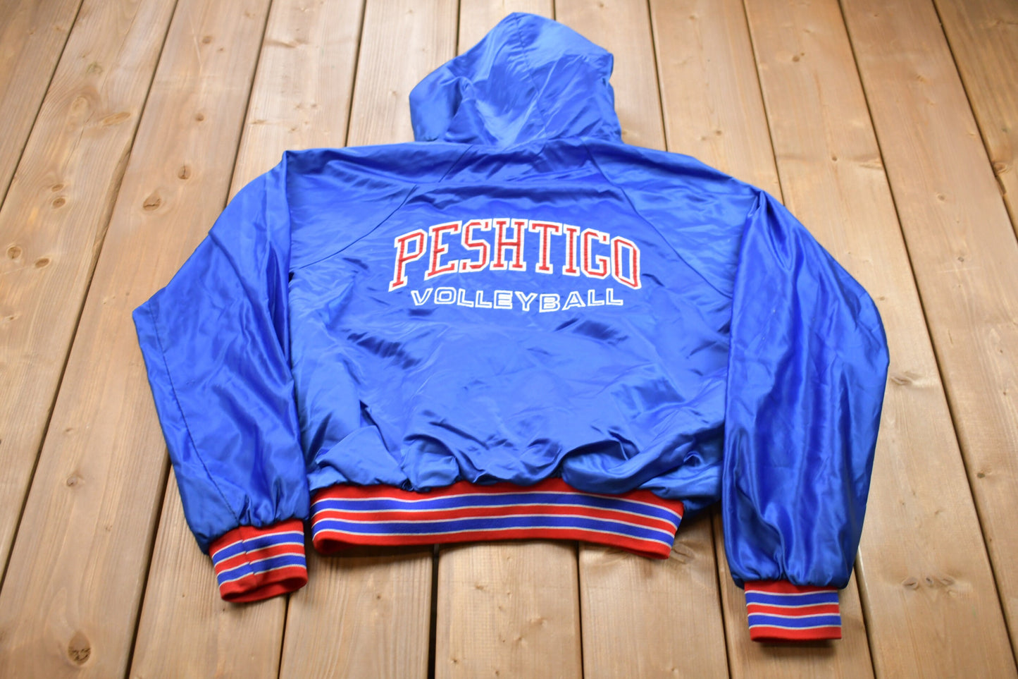 Vintage 1990s Peshtigo Volleyball Pullover Windbreaker Jacket / Made In USA / Athletic Spring Summer Sportswear / Streetwear / Athleisure